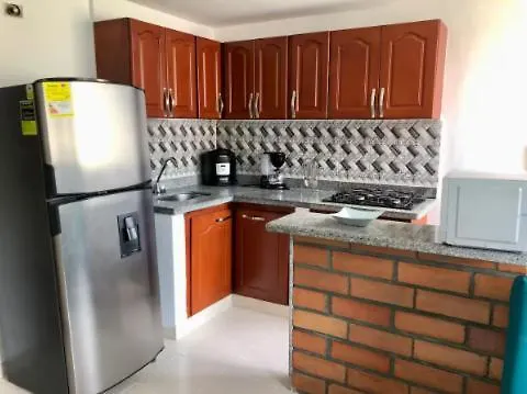 Zona Rosa De Medellin, Ubicacion Central Cerca De Centros Comerciales Y Tranvia Del Metro 0*,  Kolumbie