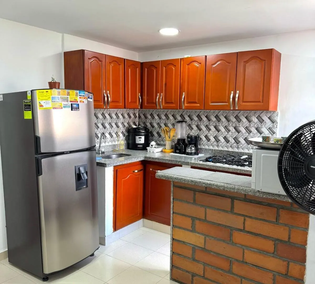 Zona Rosa De Medellin, Ubicacion Central Cerca De Centros Comerciales Y Tranvia Del Metro Apartmán