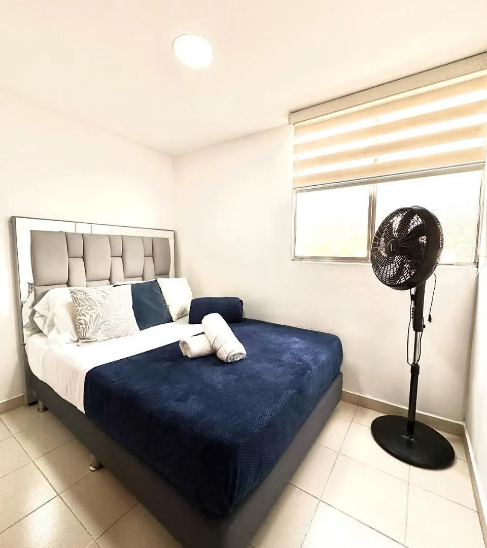 Zona Rosa De Medellin, Ubicacion Central Cerca De Centros Comerciales Y Tranvia Del Metro Apartmán